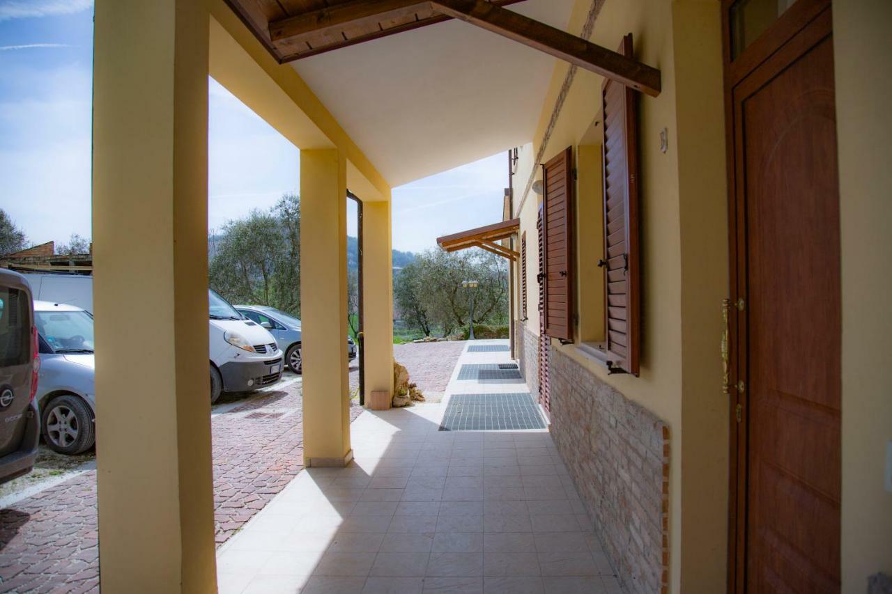 Agriturismo Vallelunga 안코나 외부 사진